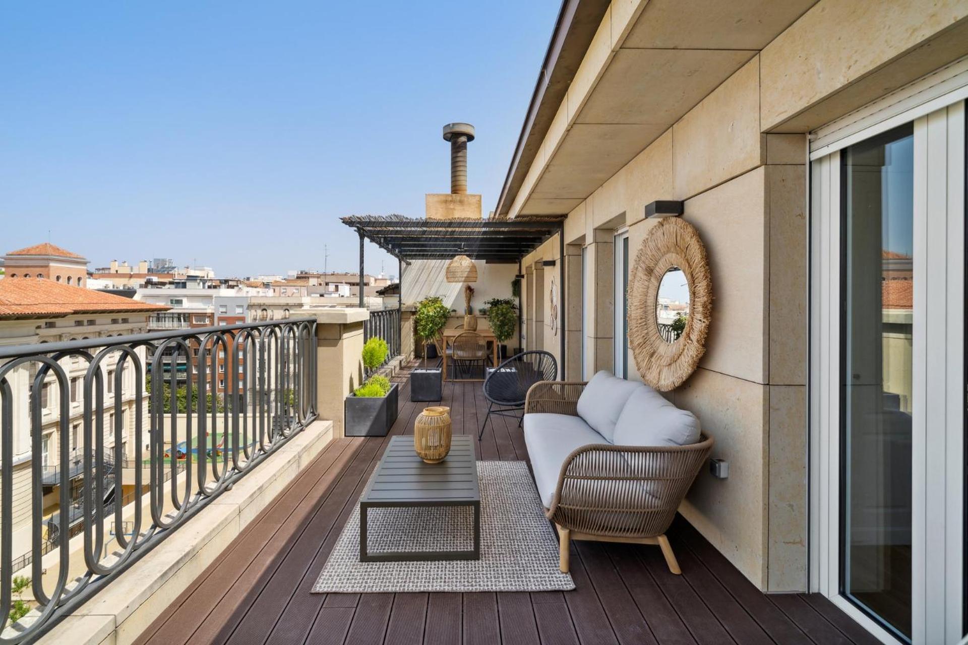 Limehome Madrid Calle De Nunez De Balboa - Estancia Temporal Ngoại thất bức ảnh